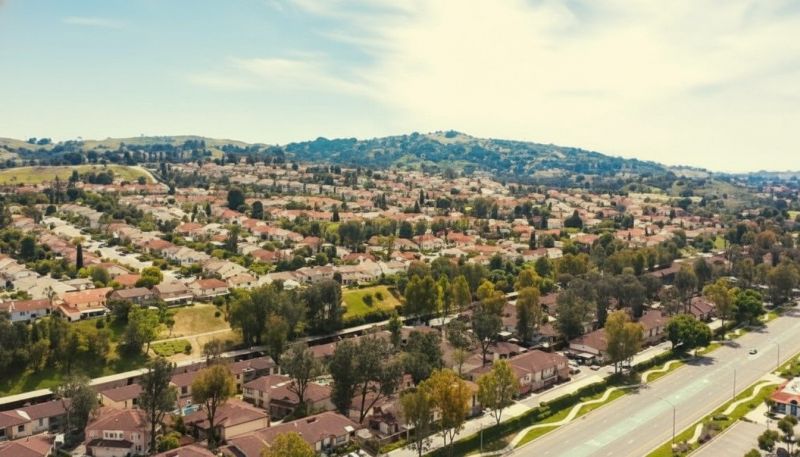 House Raising detail